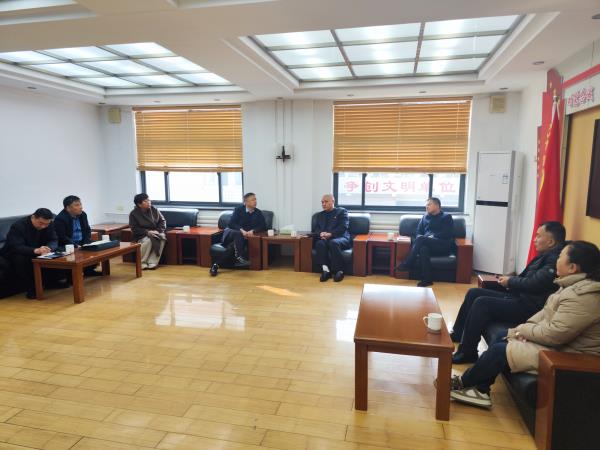 北關(guān)區(qū)常務(wù)副區(qū)長(zhǎng)黃俊國到公司進(jìn)...